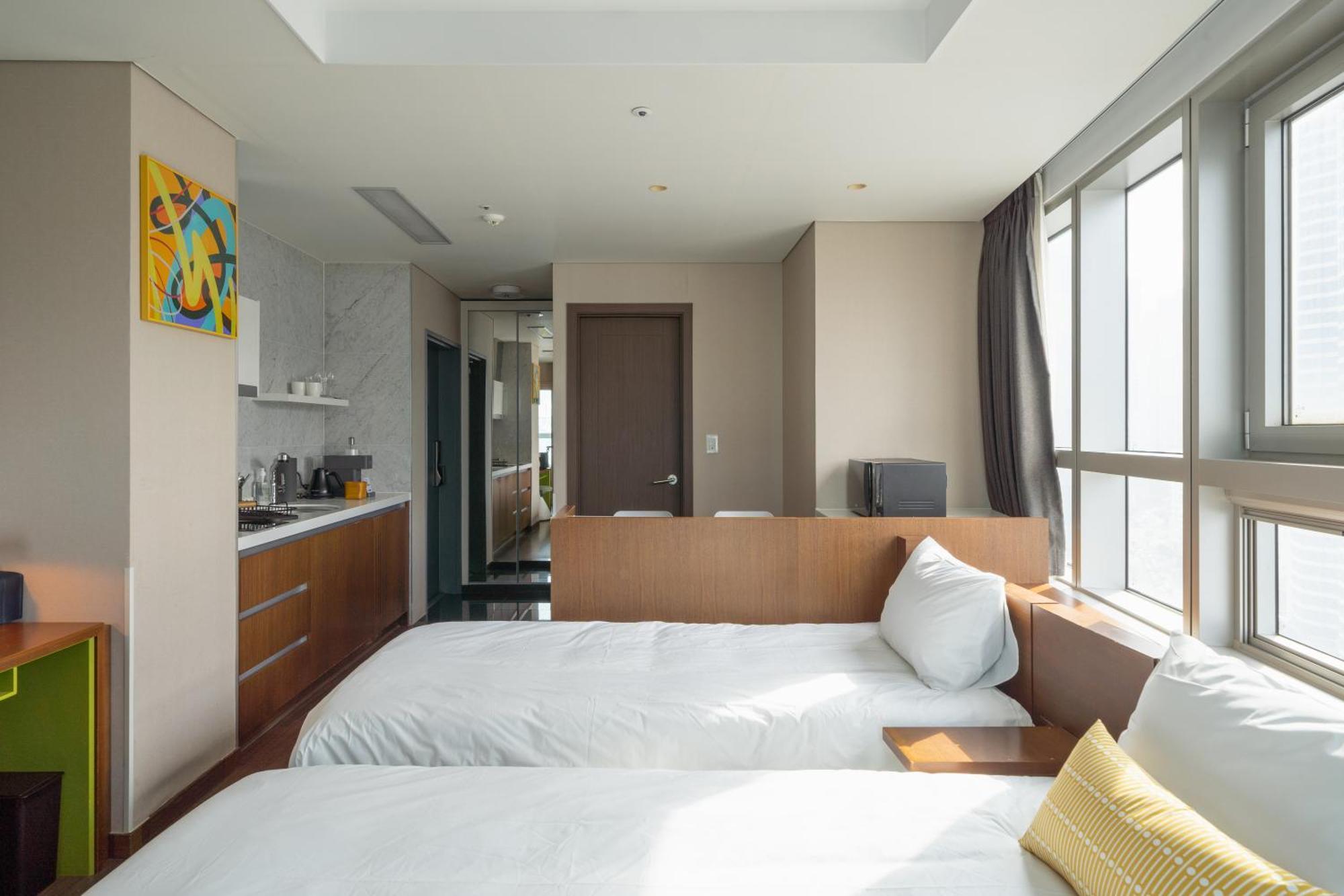 Urbanstay Haeundae Station Busan Exterior photo