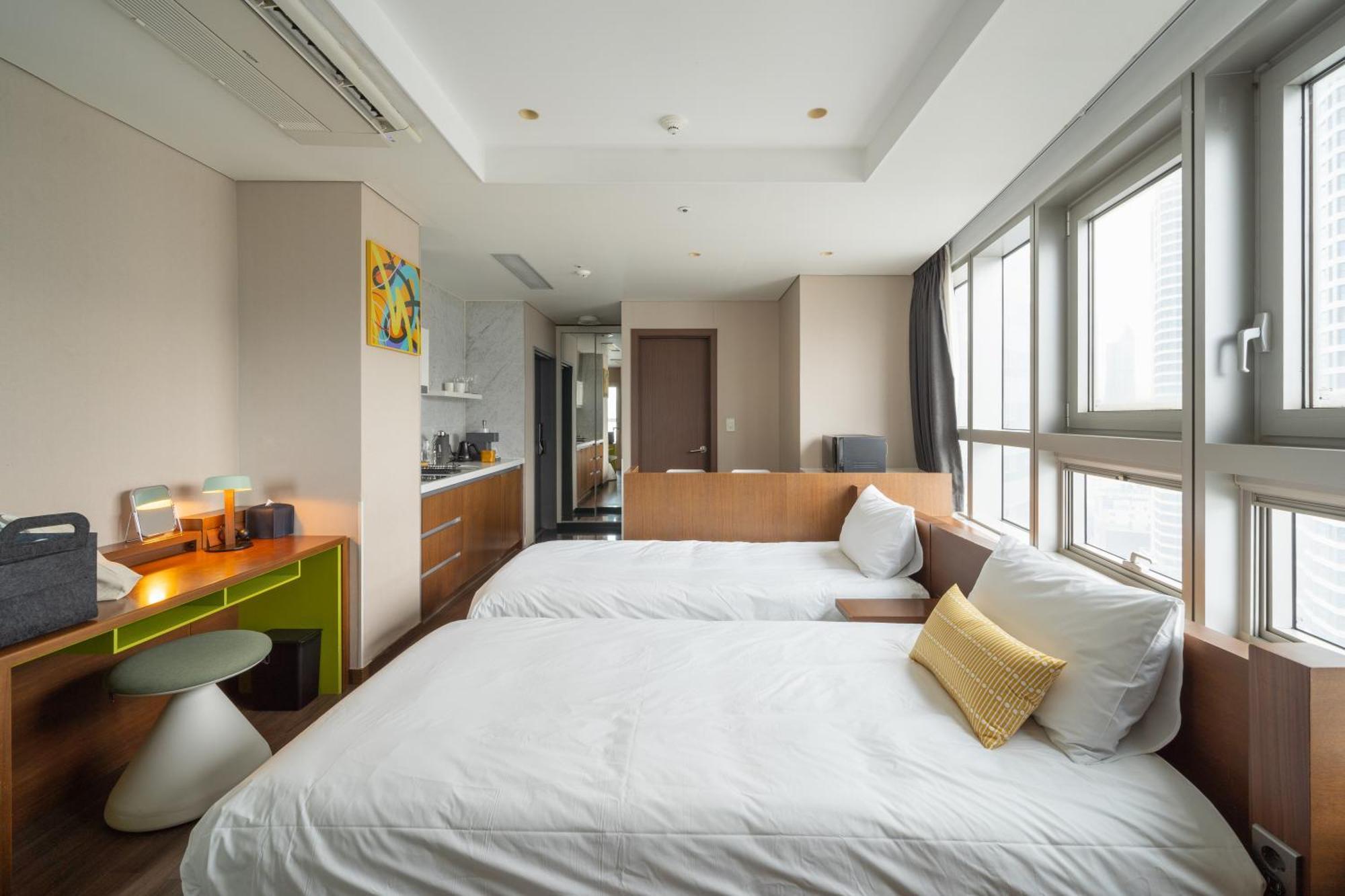 Urbanstay Haeundae Station Busan Exterior photo
