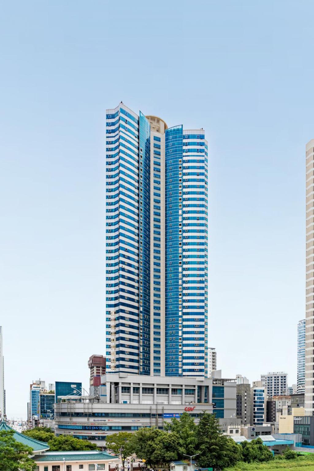 Urbanstay Haeundae Station Busan Exterior photo